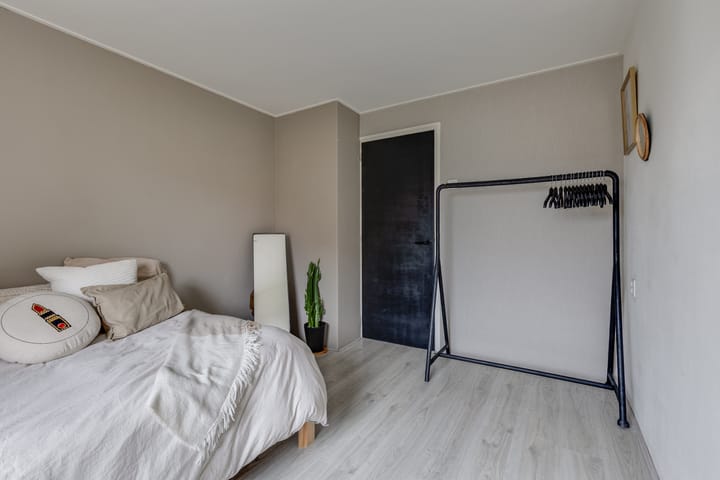 Photo 34 of Herman van Halterenstraat 19