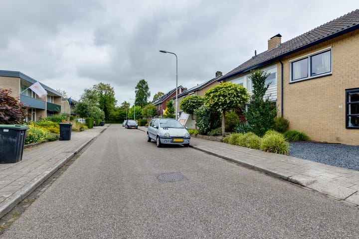 Photo 65 of Herman van Halterenstraat 19