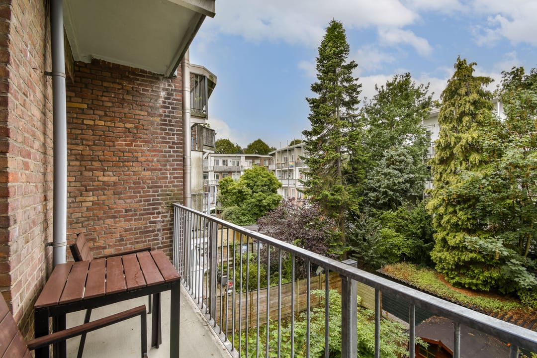 Photo 11 of Schipbeekstraat 12-2