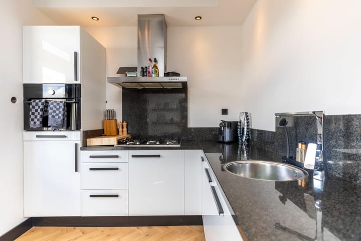 Photo 3 of Koninginneweg 48