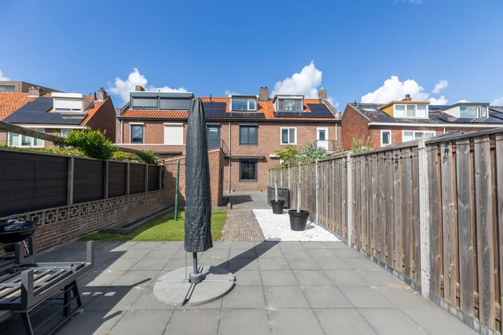 Photo 4 of Koninginneweg 48