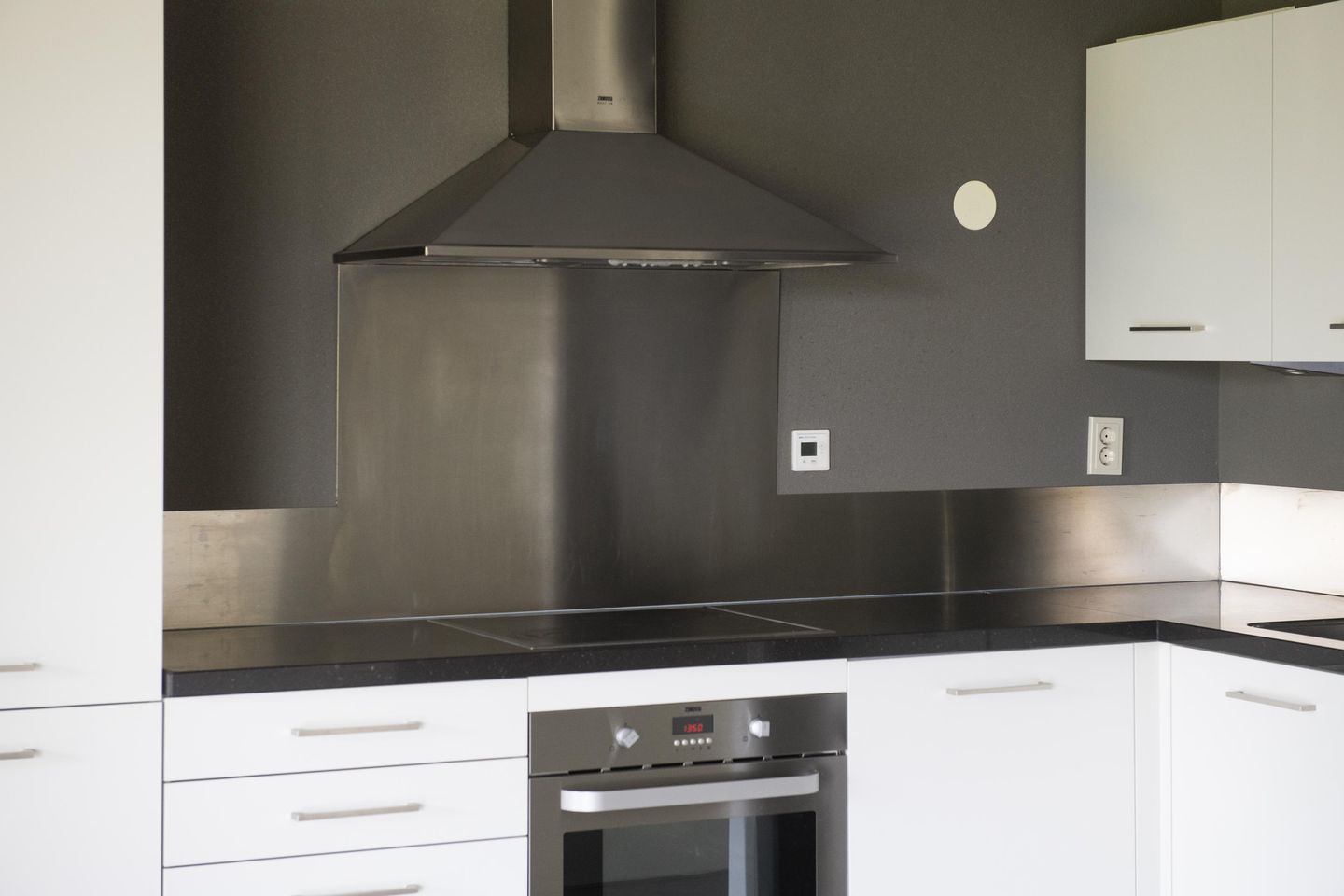 Photo 19 of Blaasjeskruidstraat 9