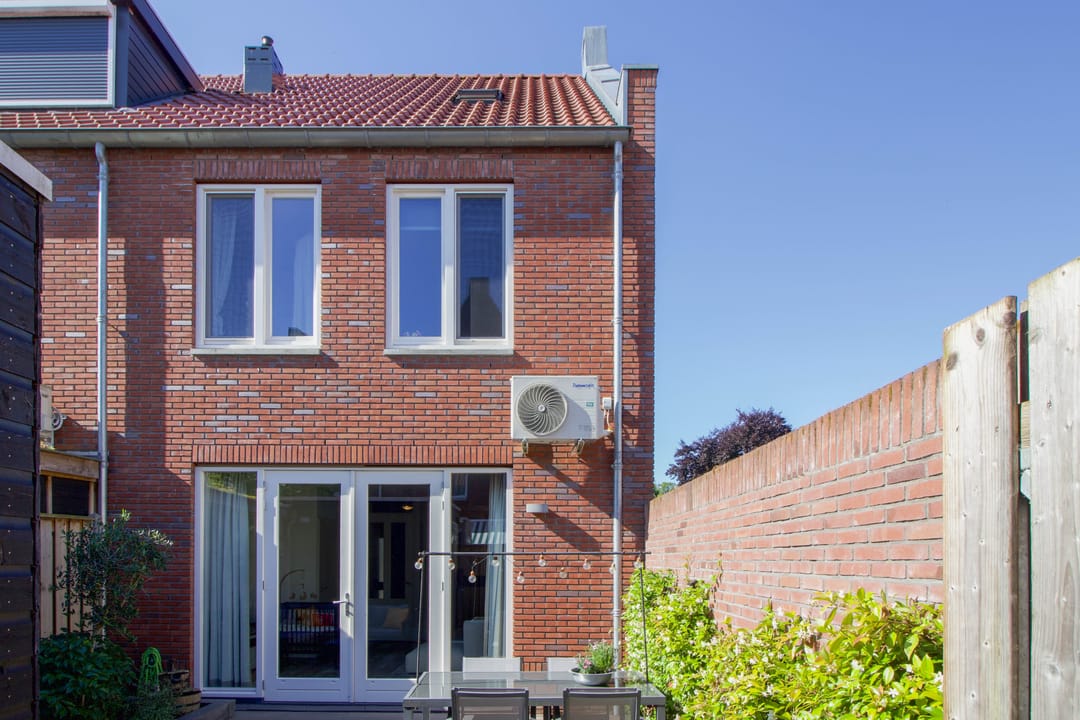 Photo 2 of Oostmaat 3