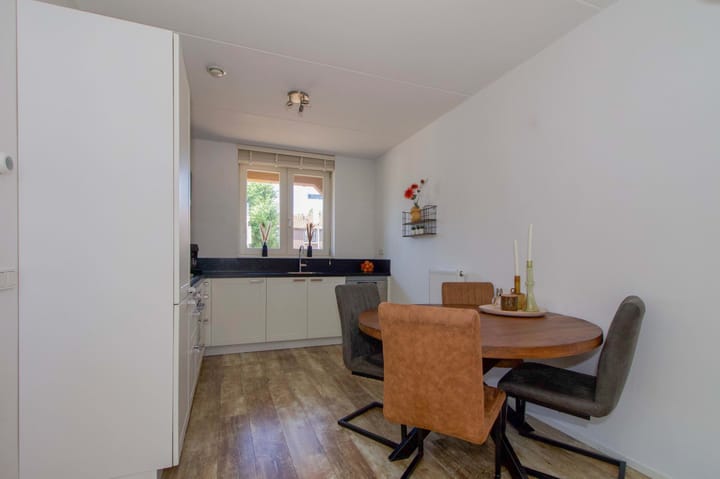 Foto 6 van Oostmaat 3