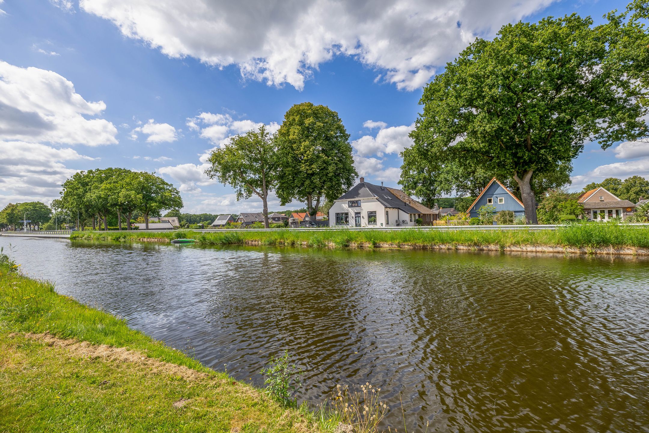 Foto 45 van Rijksweg 23-B