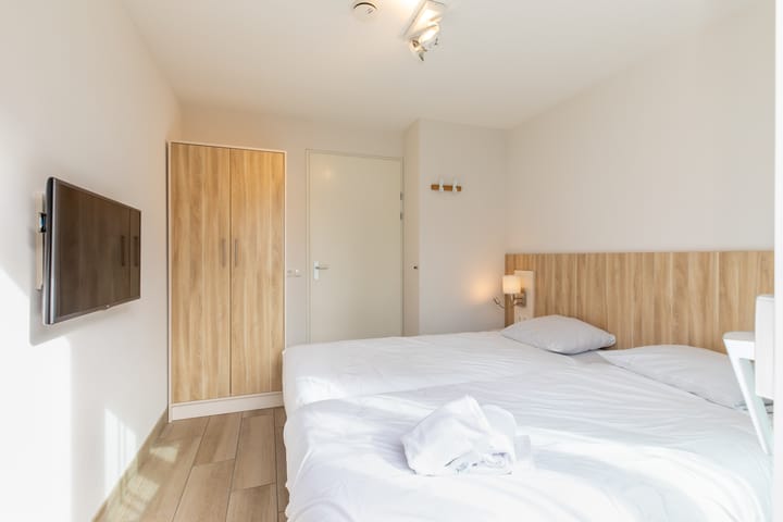 Vrijstaande woning te koop: John O. Forfarstraat 27, Koudekerke