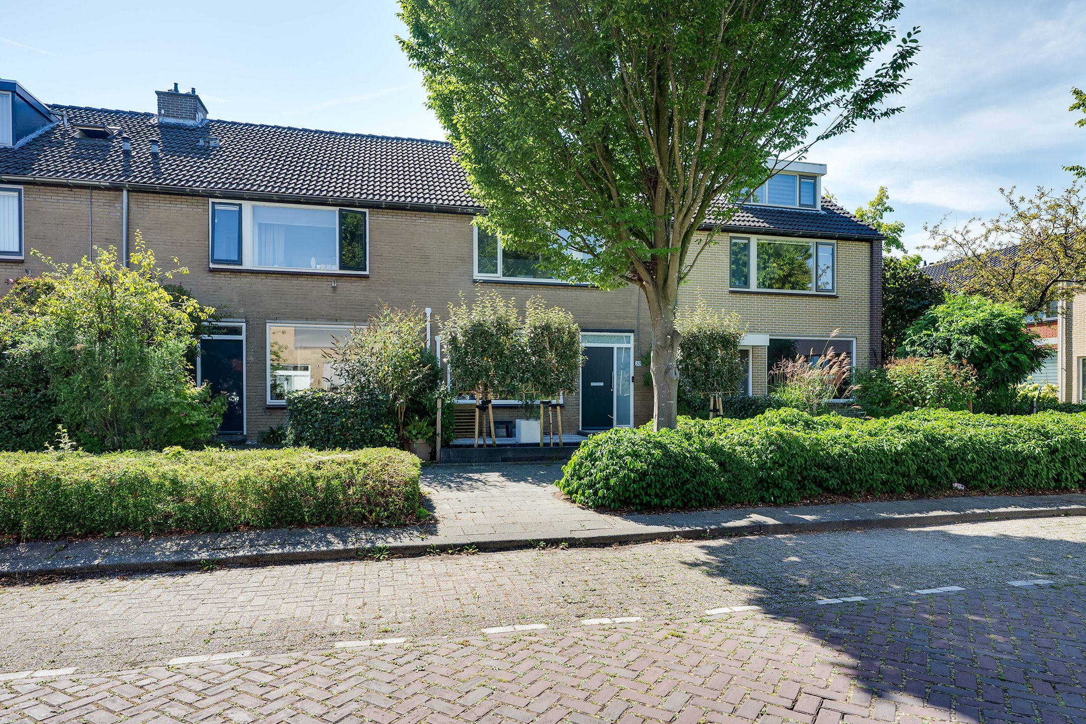 van Hogendorplaan 20