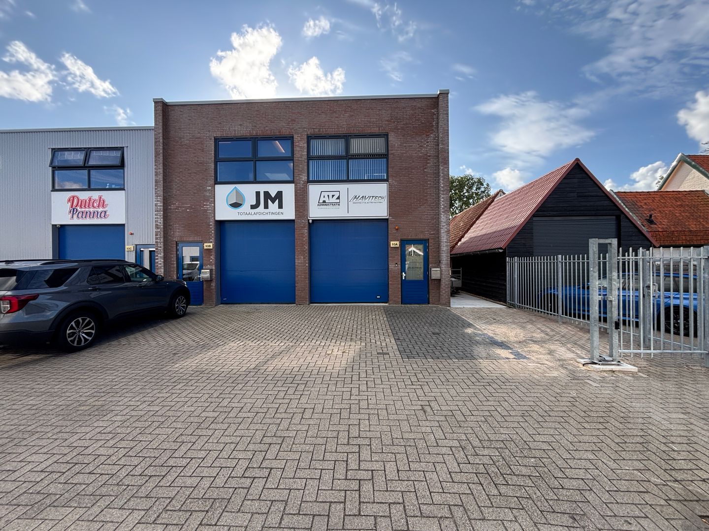 Bekijk foto 1 van Bennebroekerweg 93-A