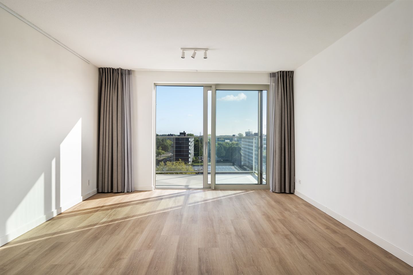 Photo 5 of Duikerlaan 350-D