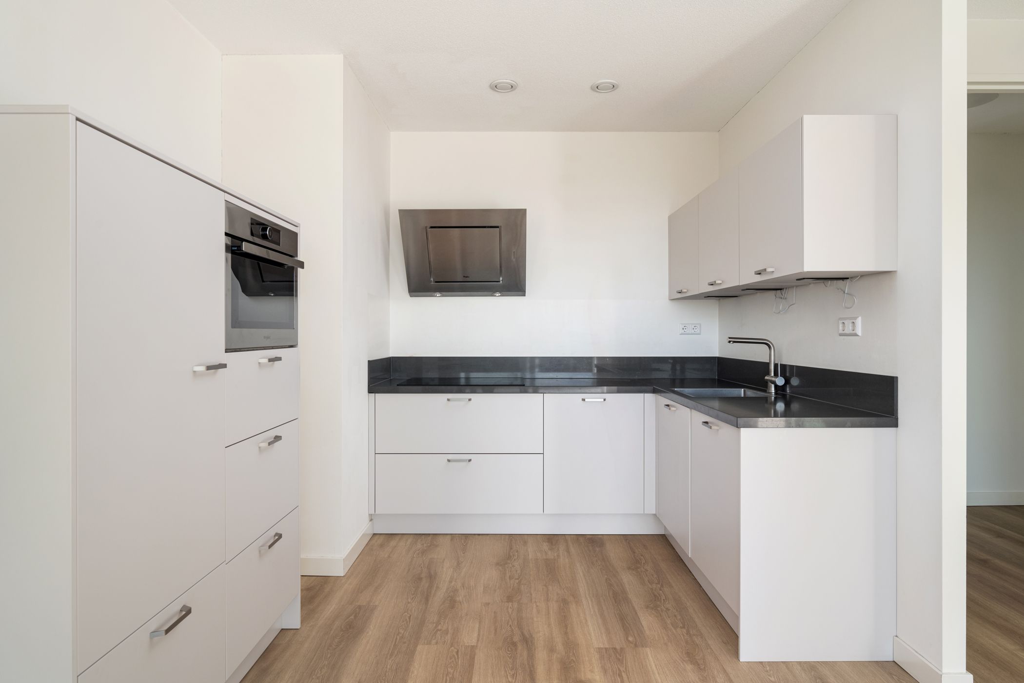 Photo 9 of Duikerlaan 350-D