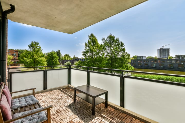 Photo 4 of Glitterstraat 186