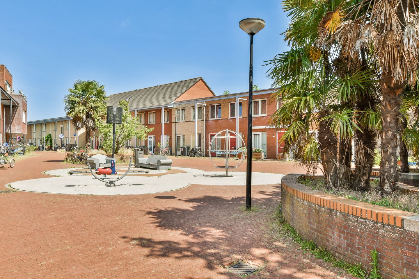 Foto 29 van Glitterstraat 186