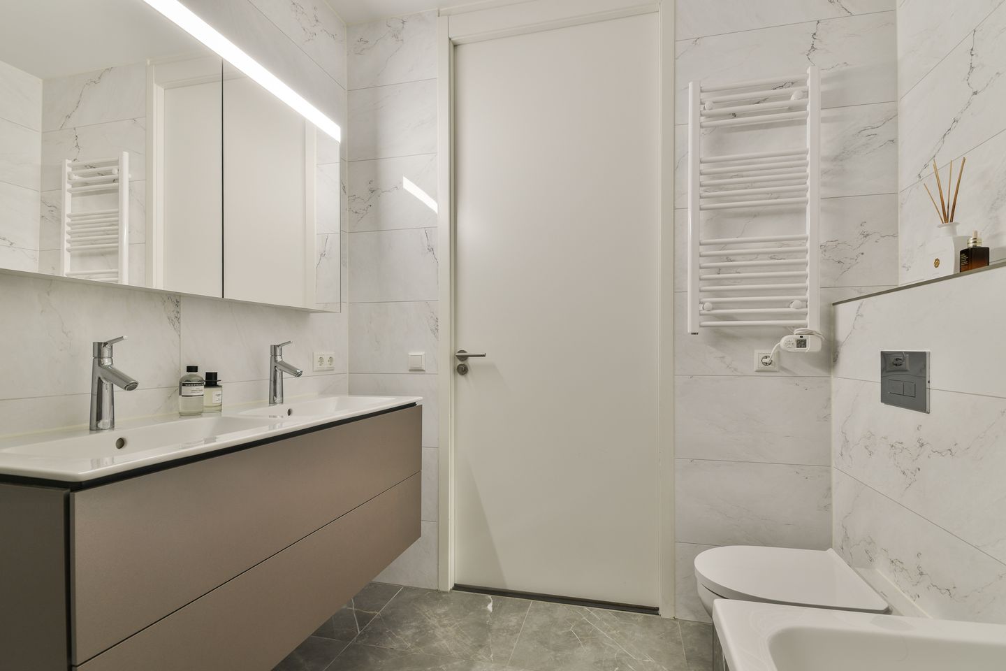 Foto 25 van Gedempte Zalmhaven 258