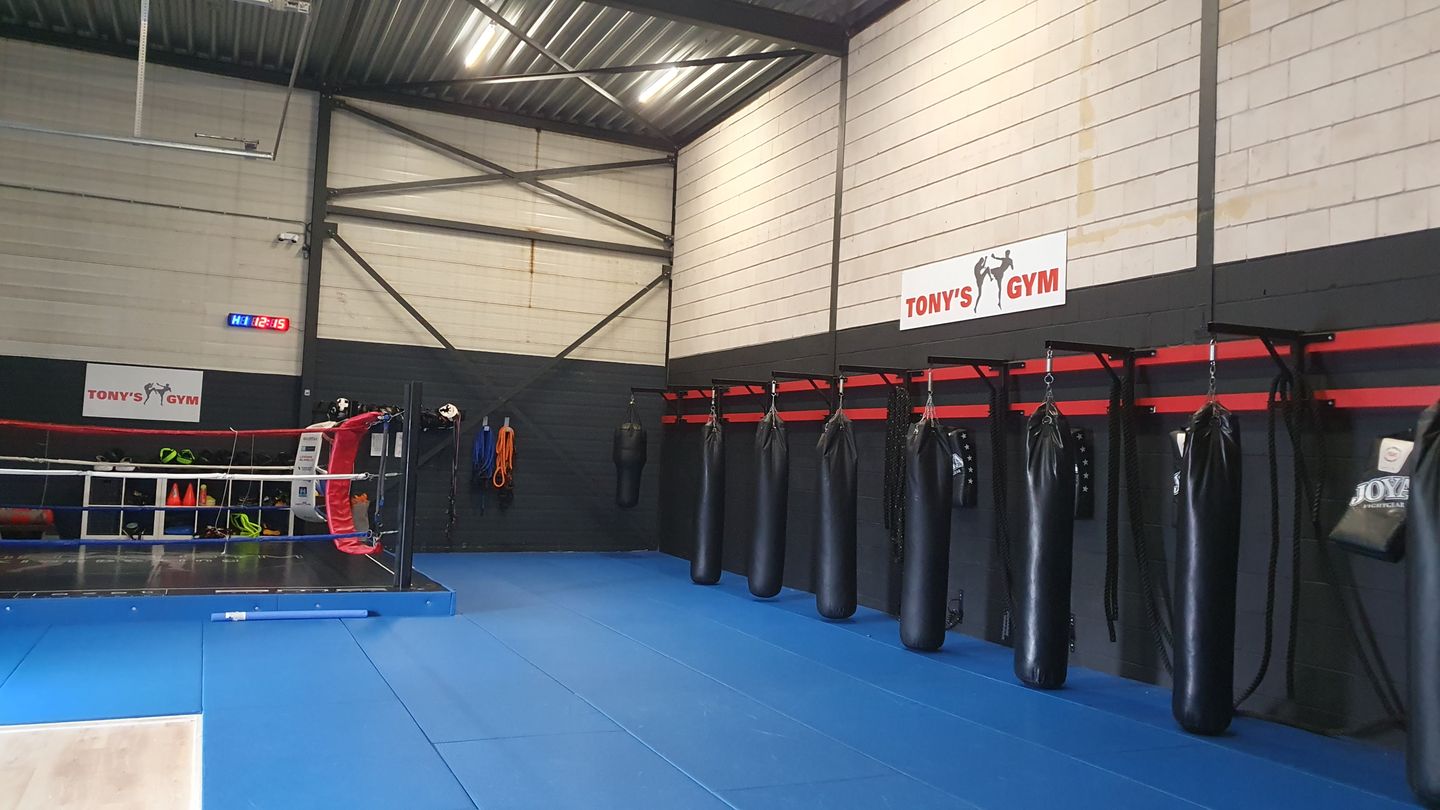 View photo 3 of Voltastraat 1-a