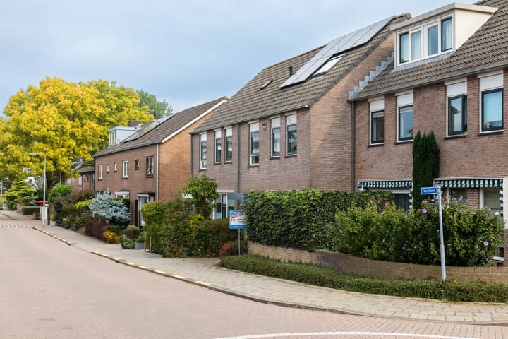 Foto 2 van Veerlaan 2