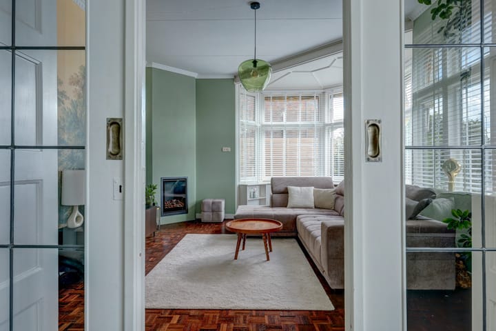 Foto 12 van Anjelierstraat 10