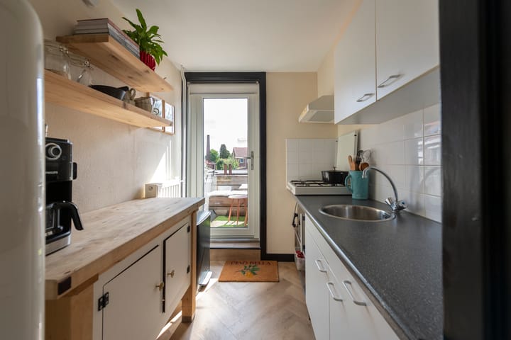 Photo 12 of Wagenaarstraat 2-A