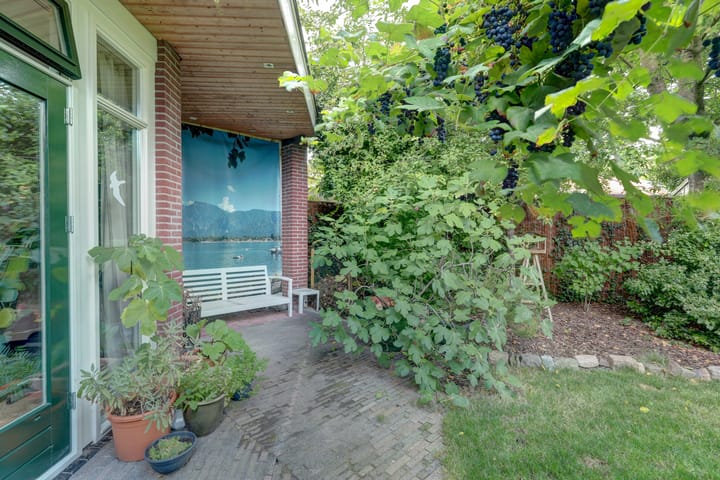 Foto 52 van Anjelierstraat 10