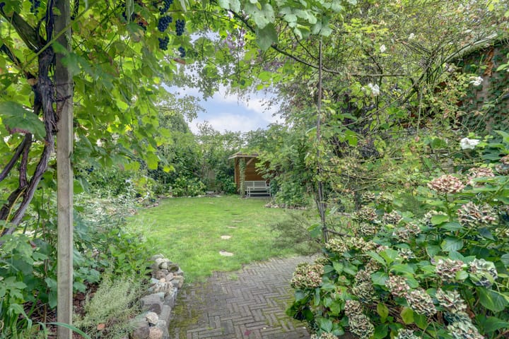 Foto 54 van Anjelierstraat 10