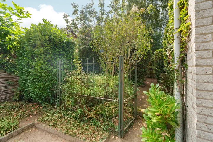 Foto 35 van Marxstraat 8