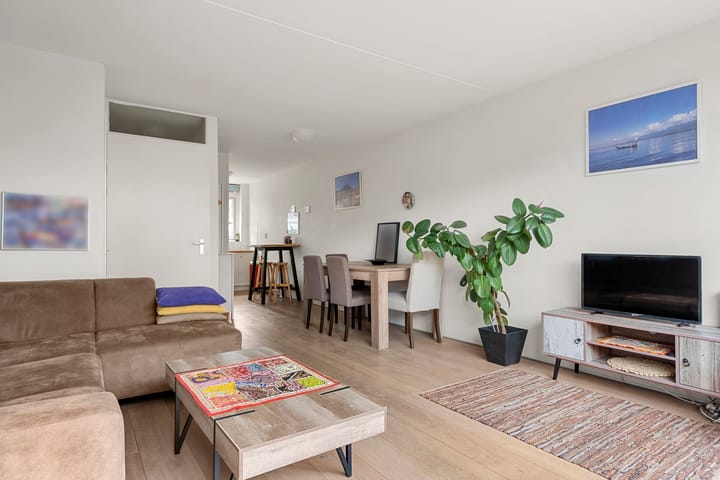 Foto 6 van Veenderweg 9