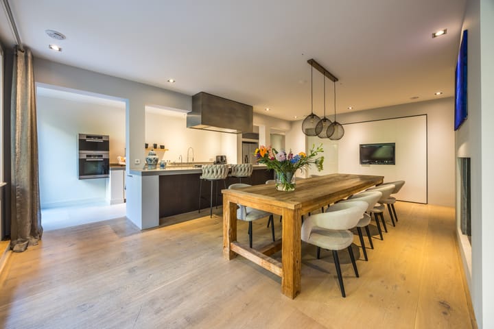 Photo 6 of Johannes Vermeerstraat 25