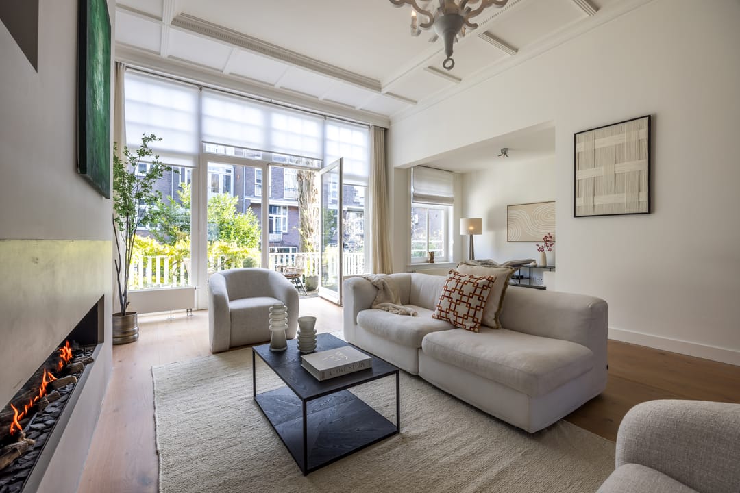 Photo 16 of Johannes Vermeerstraat 25