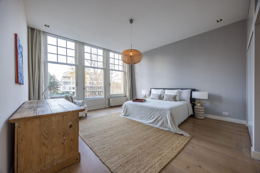 Photo 31 of Johannes Vermeerstraat 25