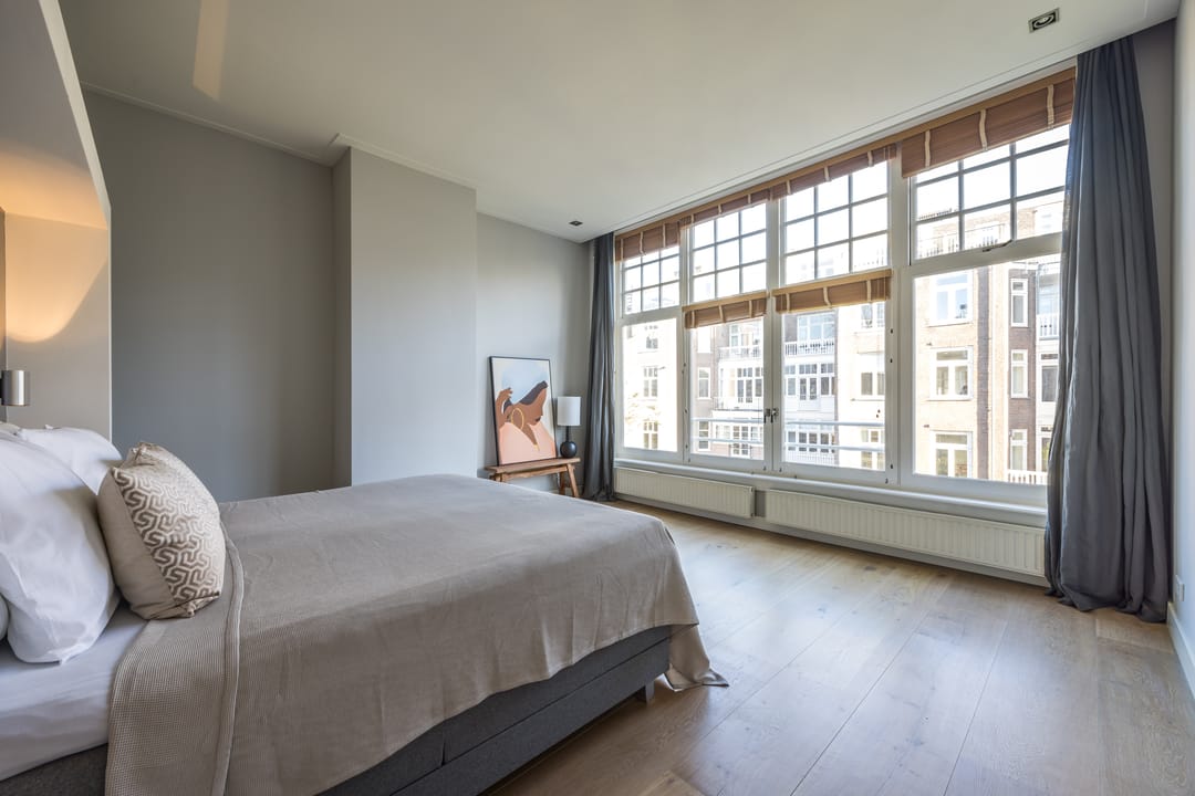 Photo 41 of Johannes Vermeerstraat 25