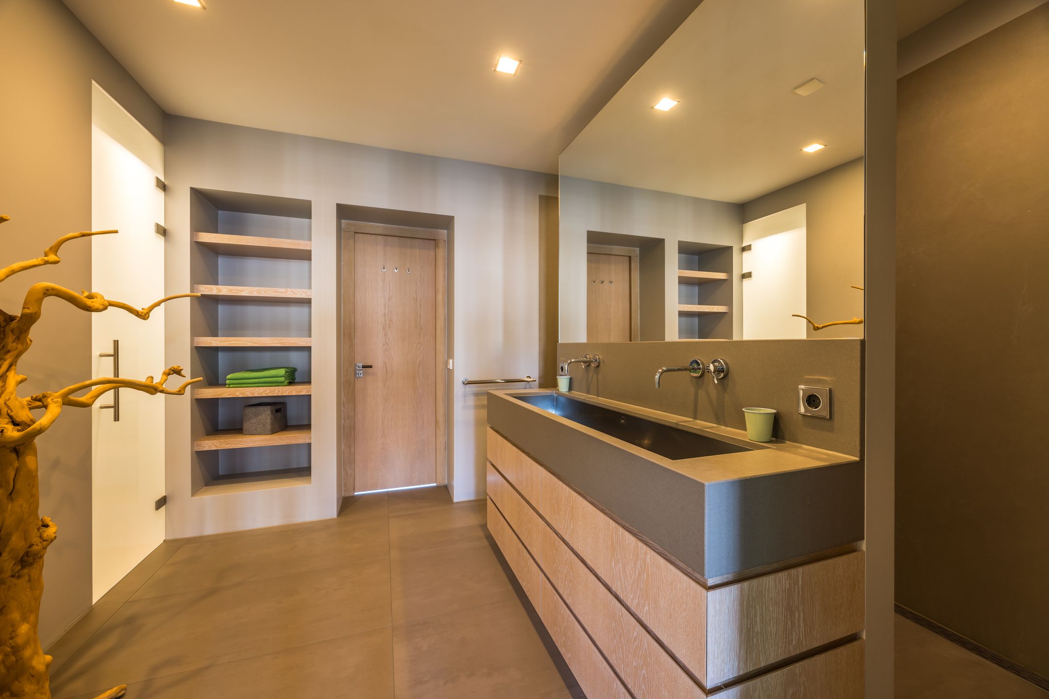 Photo 51 of Johannes Vermeerstraat 25