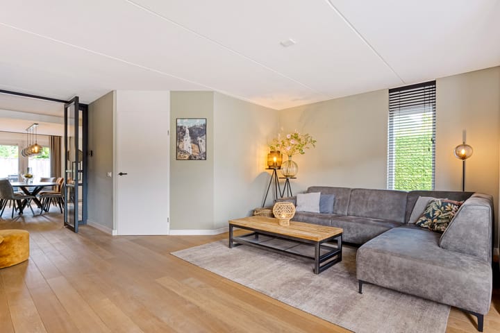 Foto 9 van Nederhoven 8