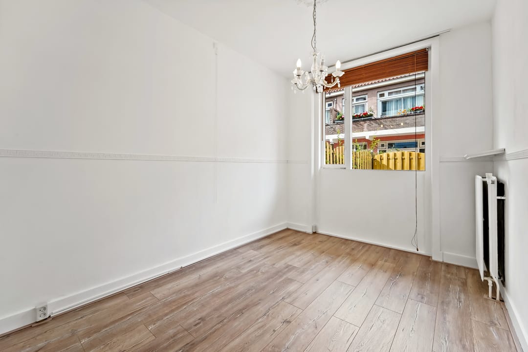 Photo 17 of Johan Gramstraat 73
