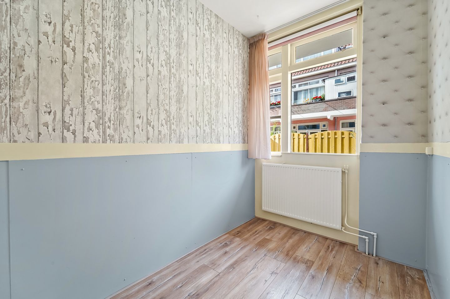 Photo 19 of Johan Gramstraat 73