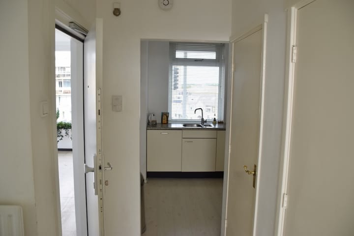 Foto 6 van de Ruyterstraat 86