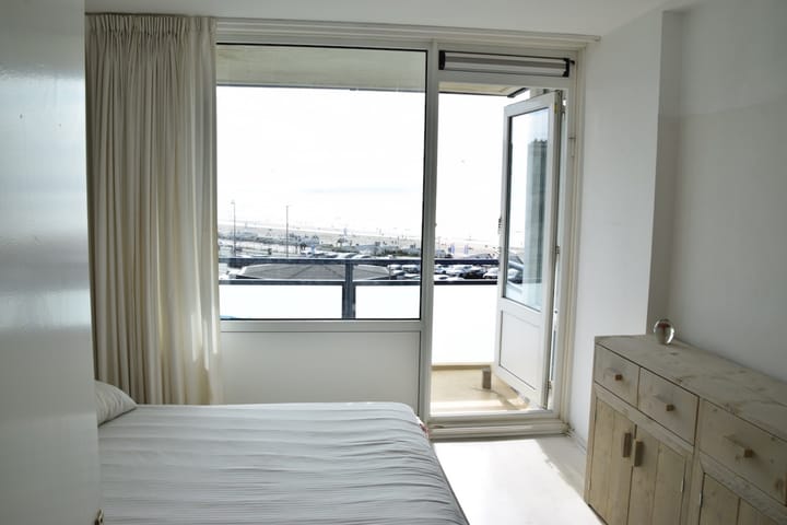 Foto 10 van de Ruyterstraat 86