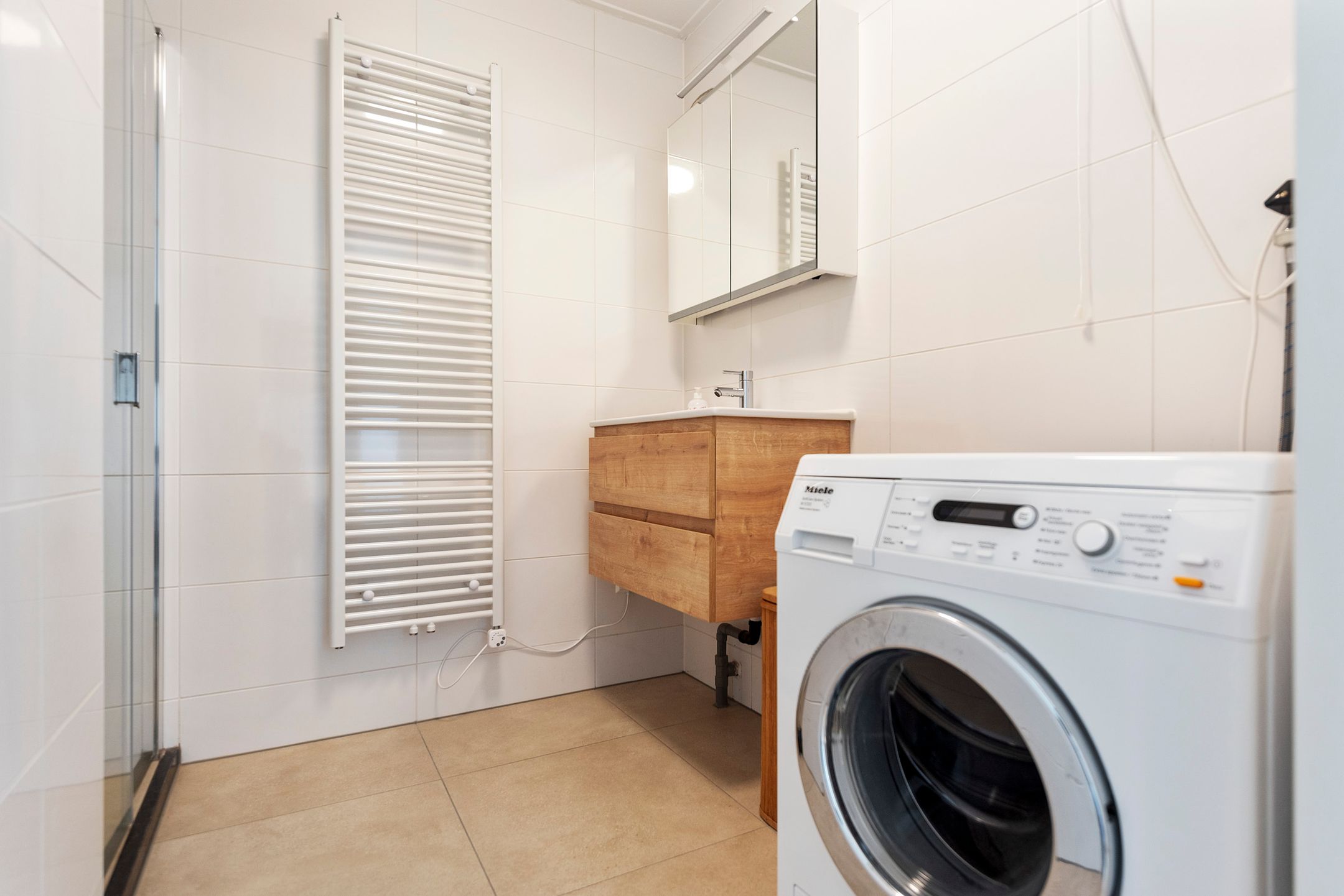 Foto 24 van Bloemendaalseweg 7-C