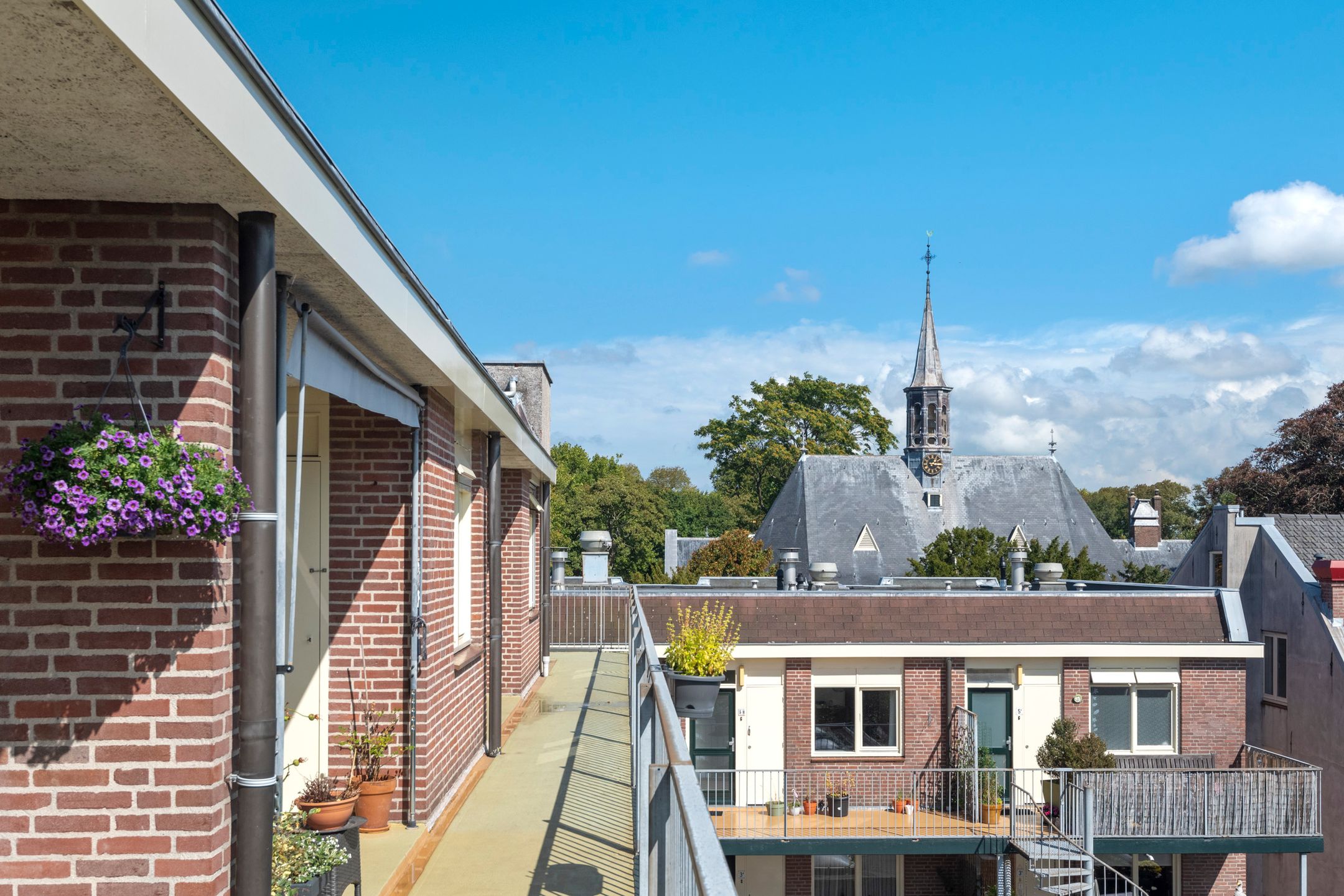 Foto 33 van Bloemendaalseweg 7-C