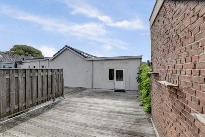 Foto 34 van Leeghwaterstraat 133