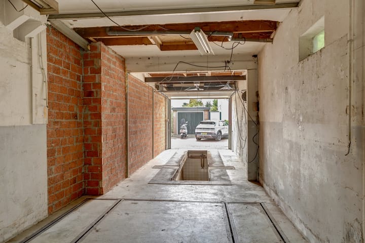 Foto 48 van Leeghwaterstraat 133