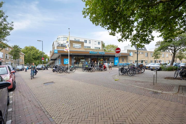 Photo 22 of Maasstraat 13