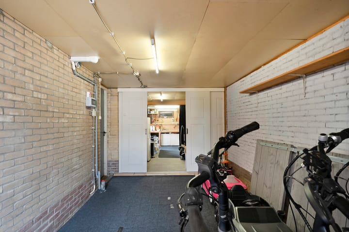 Foto 36 van De Prunus 17