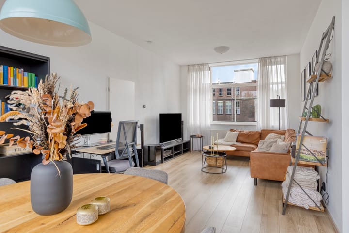 Foto 6 van Van Meekerenstraat 184