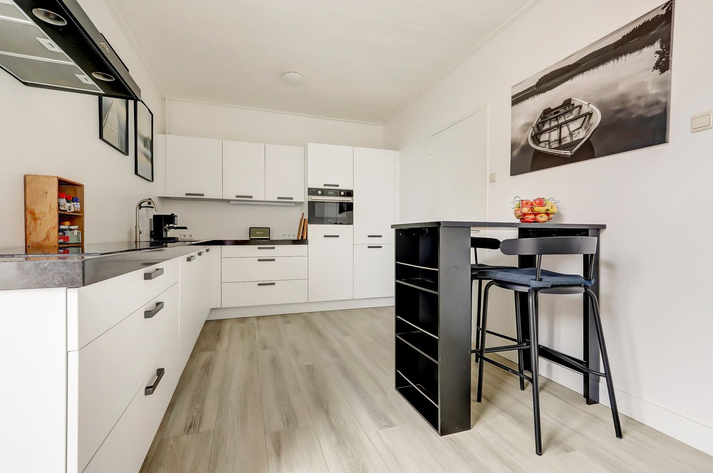 Photo 10 of Dorpsstraat 27