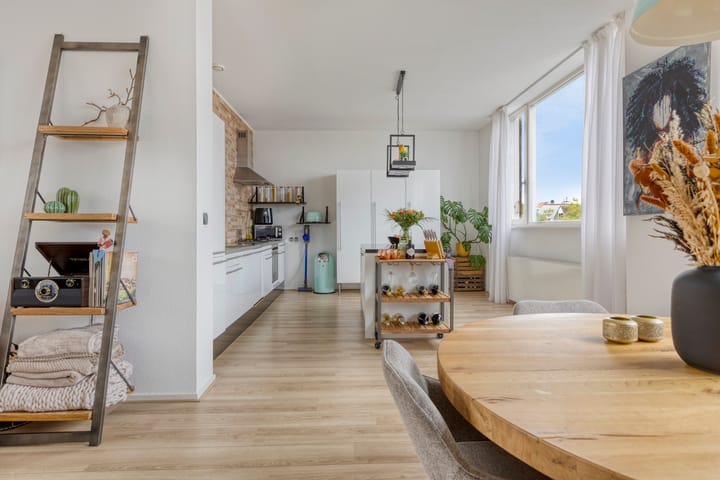 Foto 8 van Van Meekerenstraat 184