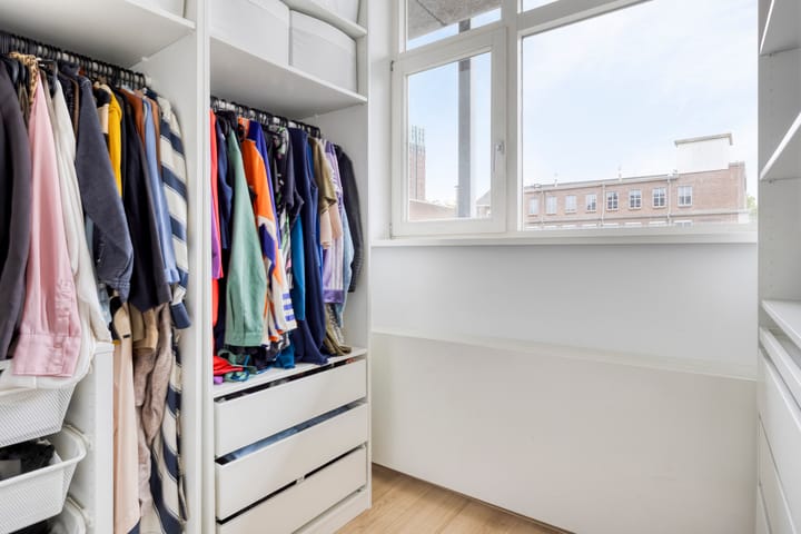 Foto 21 van Van Meekerenstraat 184