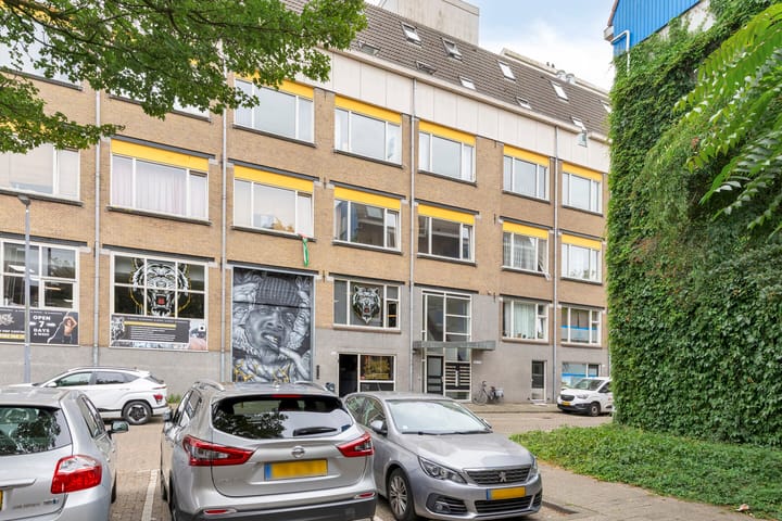 Foto 24 van Van Meekerenstraat 184