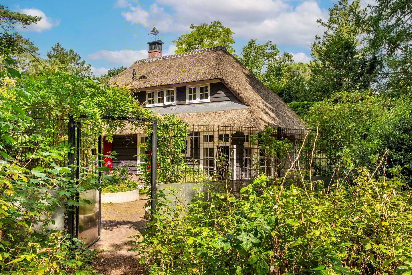 Photo 34 of Nieuwe 's-Gravelandseweg 59-C