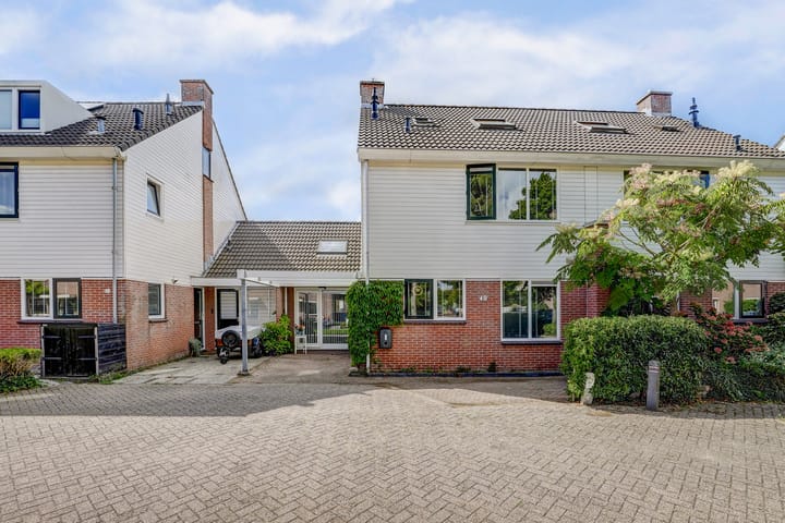 Photo 1 of J. Dixlaan 40