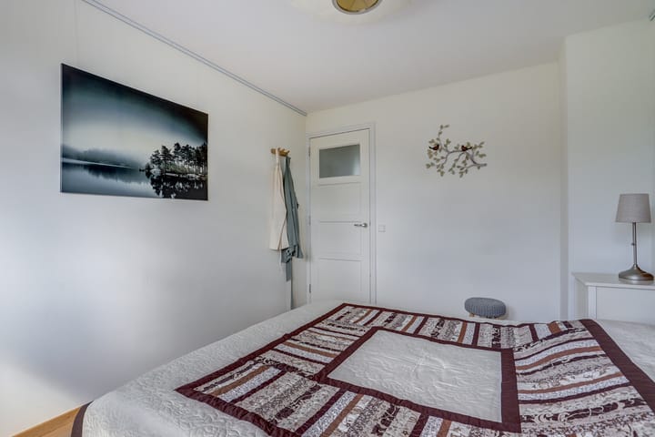 Photo 29 of J. Dixlaan 40