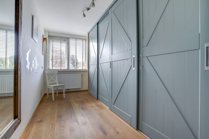 Photo 30 of J. Dixlaan 40